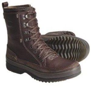 Sorel men’s kingston leather winter boot. Size 9